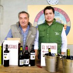 PROPIETARIOS DE LA BODEGA VALDOVINOS